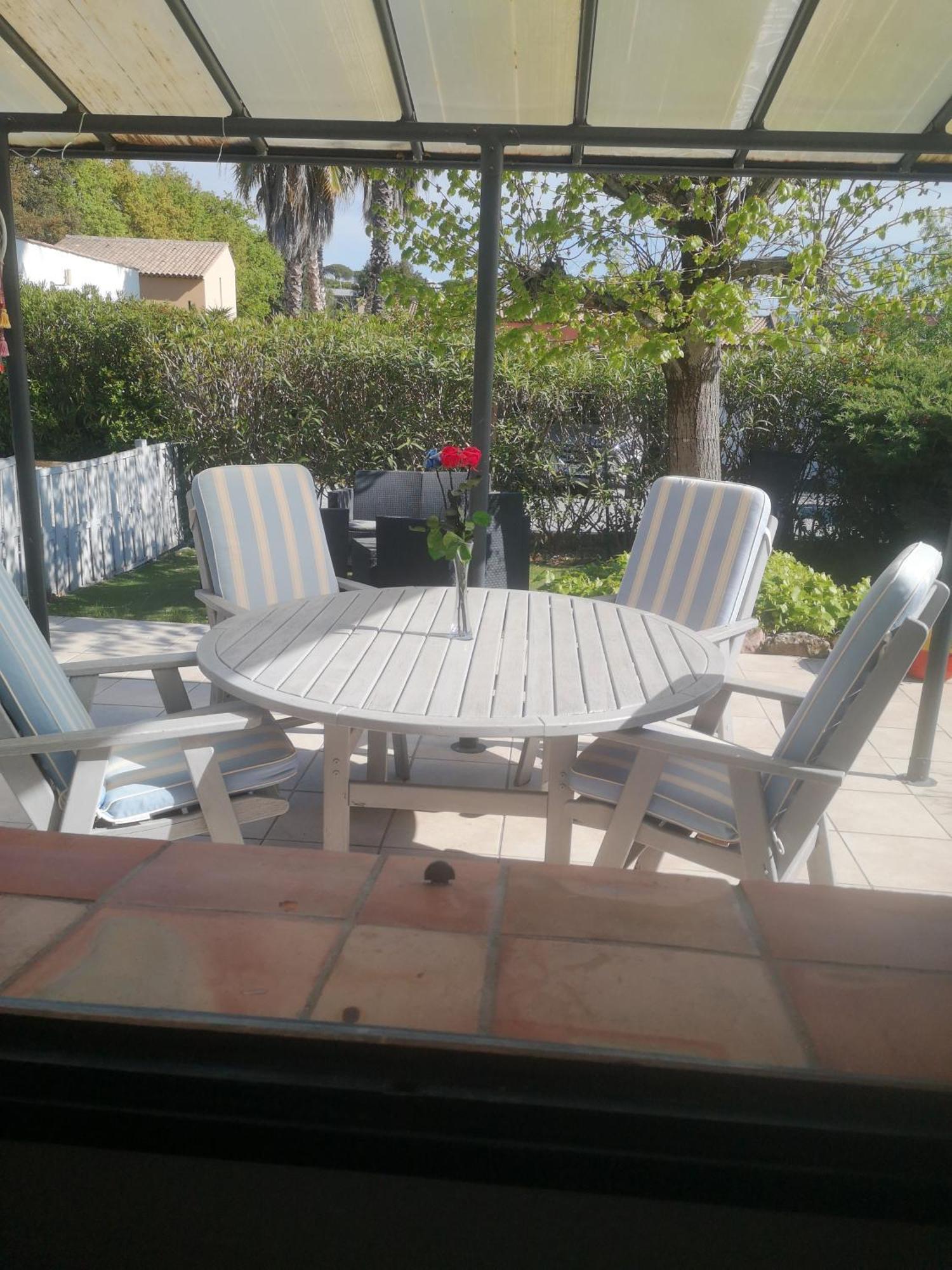 Le Mas Du Bijou Bleu Puget-sur Argens Room photo